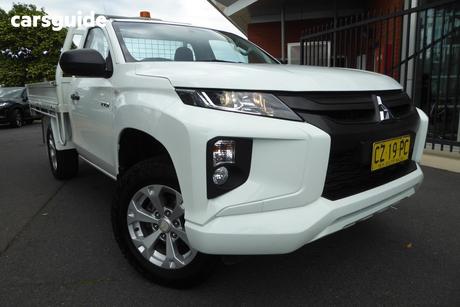 White 2021 Mitsubishi Triton Cab Chassis Glx (4X4)