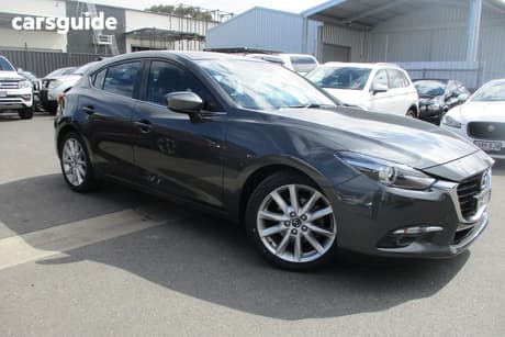 Grey 2017 Mazda 3 Hatchback Sp25 Gt