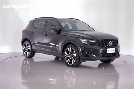 Black 2023 Volvo XC40 Wagon Ultimate B5 Dark Mhev