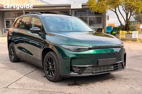 Green 2026 Leapmotor C10 SUV REEV ULTRA HYBRID STYLE R