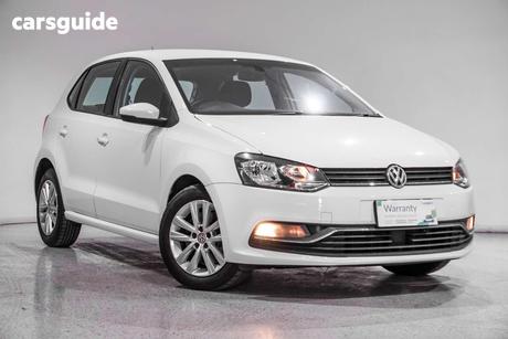 White 2017 Volkswagen Polo Hatchback 81 Tsi Comfortline
