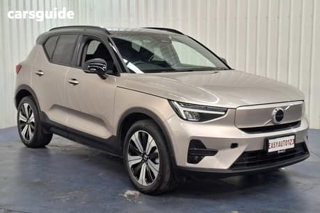 Beige 2022 Volvo XC40 Wagon Recharge Pure Electric