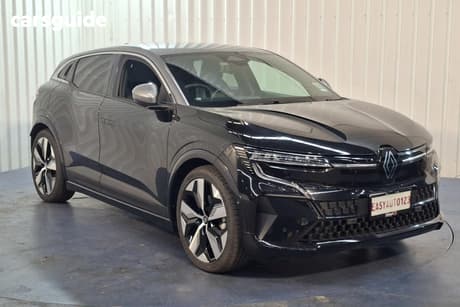 Black 2024 Renault Megane E-Tech Wagon Techno Ev60