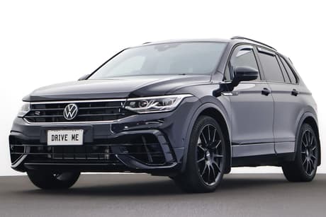 Black 2022 Volkswagen Tiguan Wagon R Grid Edition
