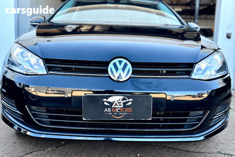 Black 2017 Volkswagen Golf Hatchback 92 Tsi Trendline
