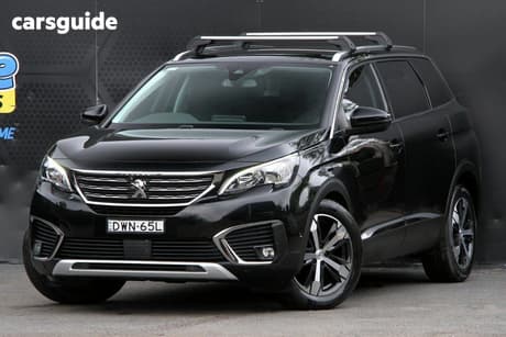 Black 2018 Peugeot 5008 SUV ALLURE