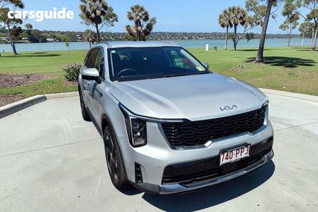 Silver 2024 Kia Sorento Wagon Sport+ 7 Seat