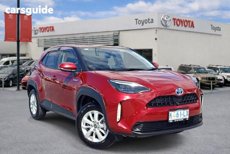 Red 2022 Toyota Yaris Cross Wagon Gxl Hybrid