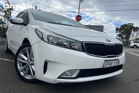 White 2017 Kia Cerato Sedan S (Av)