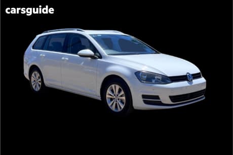 White 2015 Volkswagen Golf Wagon 92 Tsi Comfortline