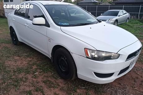 White 2008 Mitsubishi Lancer Sedan Es