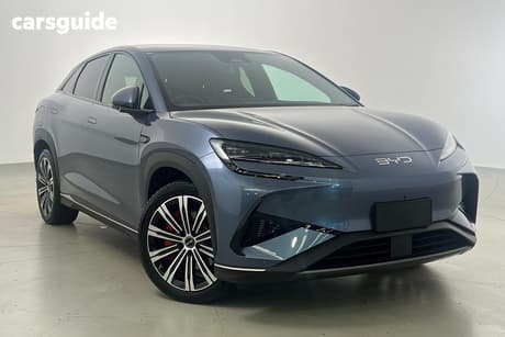Blue 2025 BYD Sealion 7 Wagon Performance