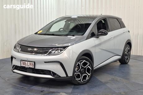 Silver 2023 BYD Dolphin Hatchback Dynamic