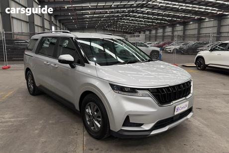 Silver 2022 Kia Carnival Wagon S