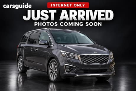 Grey 2020 Kia Carnival Wagon Platinum