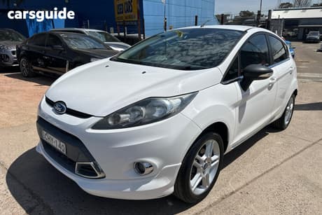 White 2012 Ford Fiesta Hatchback Zetec