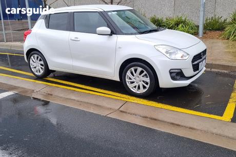 White 2023 Suzuki Swift Hatchback Gl Navi