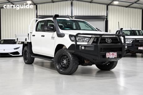 White 2021 Toyota Hilux Double Cab Chassis Sr (4X4)