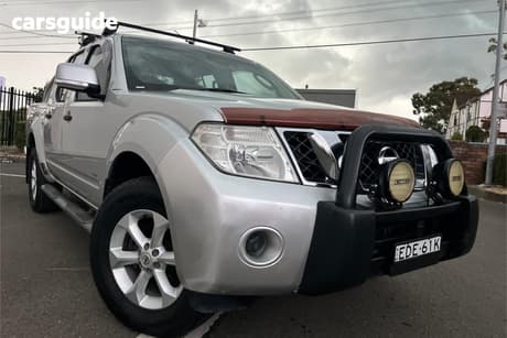 Silver 2013 Nissan Navara Dual Cab Pick-up St (4X4)