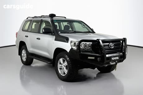 Silver 2017 Toyota Landcruiser Wagon Gx (4X4)