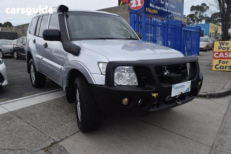 Silver 2007 Mitsubishi Pajero Wagon Glx Lwb (4X4)