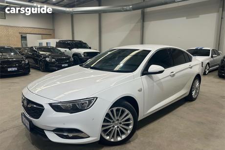 White 2019 Holden Calais Liftback (5Yr)