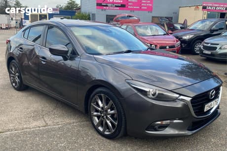 Grey 2017 Mazda 3 Sedan Sp25 Gt
