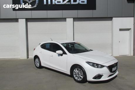 White 2015 Mazda 3 Hatchback Neo