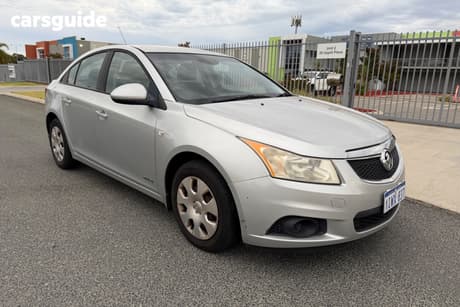 Silver 2013 Holden Cruze Sedan Cd