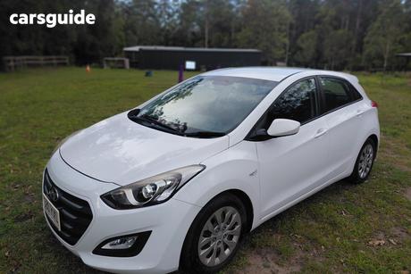 White 2017 Hyundai I30 Hatchback Active