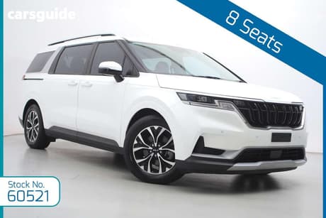 White 2023 Kia Carnival Wagon Si