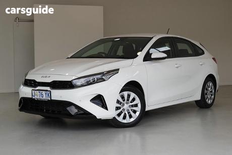 White 2021 Kia Cerato Hatchback S