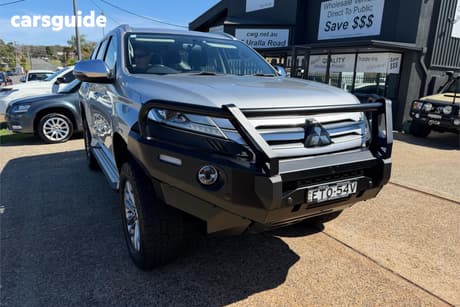 Silver 2022 Mitsubishi Pajero Sport Wagon Glx (4Wd) 5 Seat