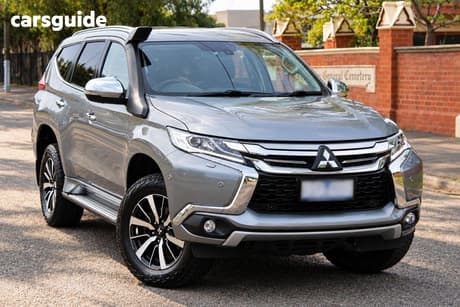 Grey 2018 Mitsubishi Pajero Sport Wagon Exceed (4X4) 7 Seat