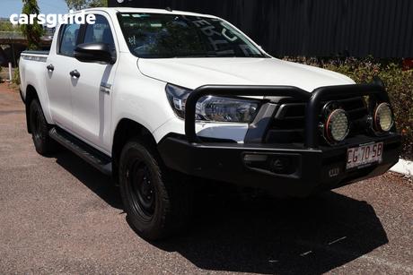 White 2021 Toyota Hilux Double Cab Pick Up Sr (4X4)