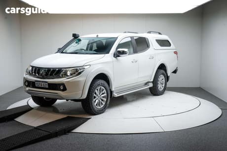 White 2016 Mitsubishi Triton Dual Cab Utility Gls (4X4)
