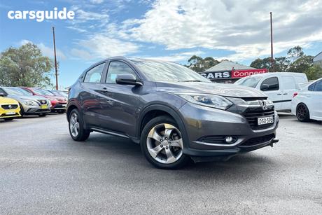 Grey 2017 Honda HR-V Wagon Vti-S