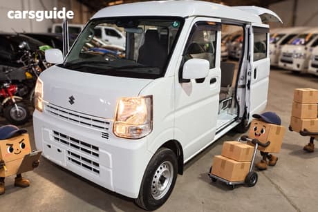 White 2021 Suzuki Every Commercial