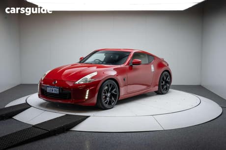 Red 2015 Nissan 370Z Coupe