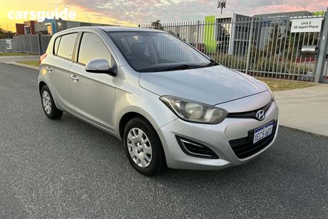Silver 2012 Hyundai I20 Hatchback Active