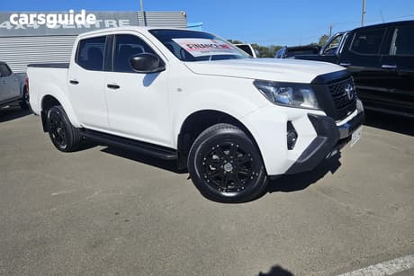 White 2021 Nissan Navara Dual Cab Pick-up Sl (4X4)