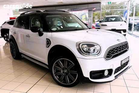 White 2019 Mini Countryman Wagon Cooper S