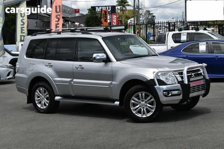 Silver 2018 Mitsubishi Pajero Wagon Exceed Lwb (4X4)