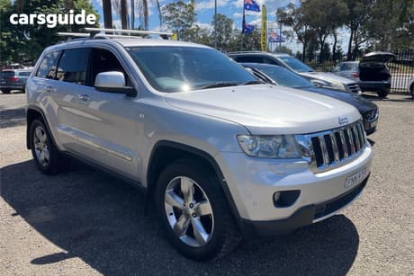 Silver 2012 Jeep Grand Cherokee Wagon Limited (4X4)