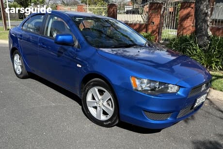Blue 2014 Mitsubishi Lancer Sedan Es