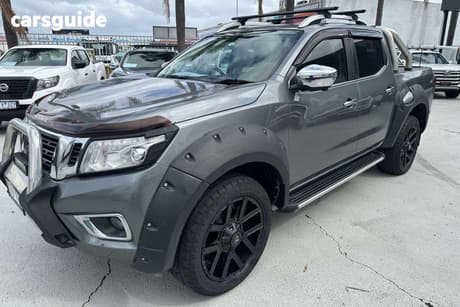 Grey 2018 Nissan Navara Dual Cab Pick-up St-X (4X4)