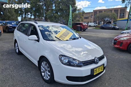White 2011 Volkswagen Golf Wagon 77 Tdi Trendline
