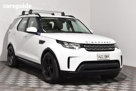 White 2017 Land Rover Discovery Wagon Td6 S