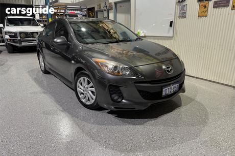 Grey 2011 Mazda 3 Sedan Maxx Sport