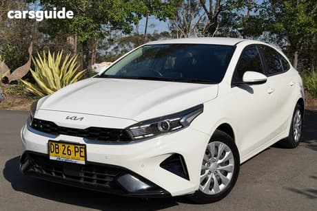 White 2021 Kia Cerato Hatchback S
